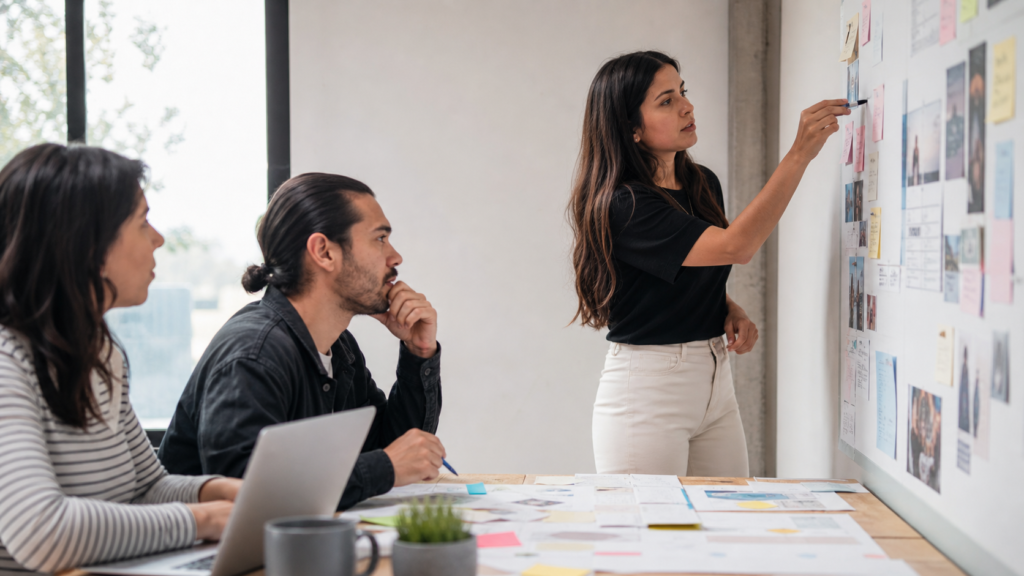 Imagen editorial sobre marketing de contenidos: por qué tu contenido merece una estrategia